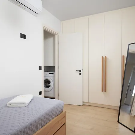Niki Seaview Haven Apartment